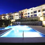 Samara Gym Jacuzzi Pools Marbella