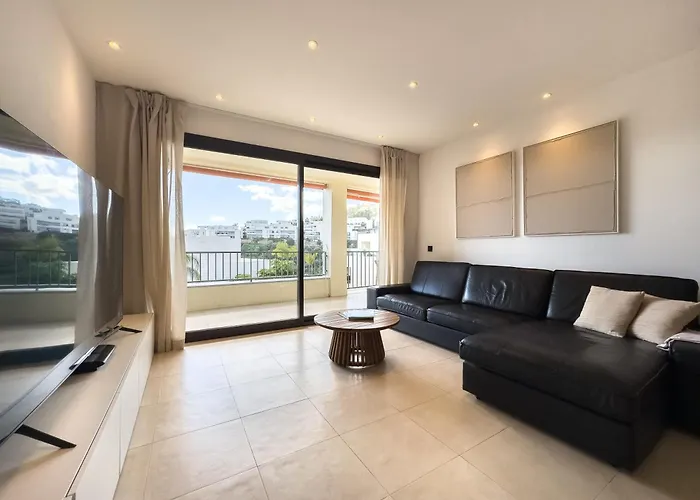 Samara Gym Jacuzzi Pools