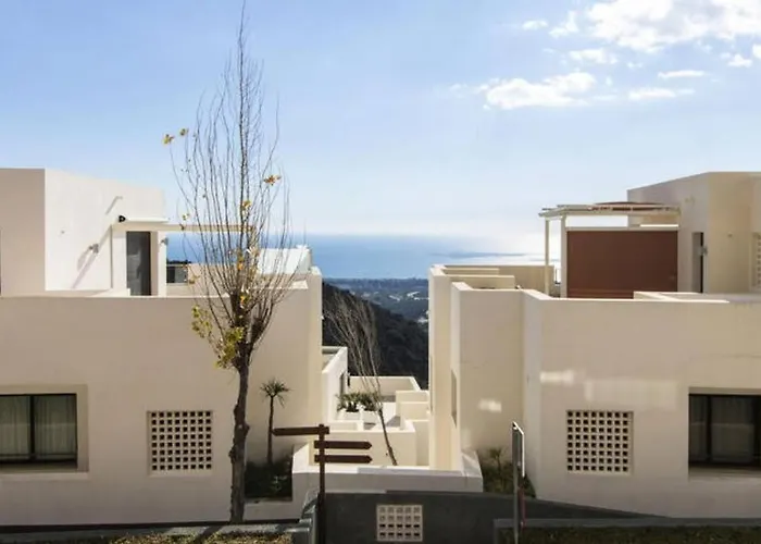 Samara Gym Jacuzzi Pools Apartment