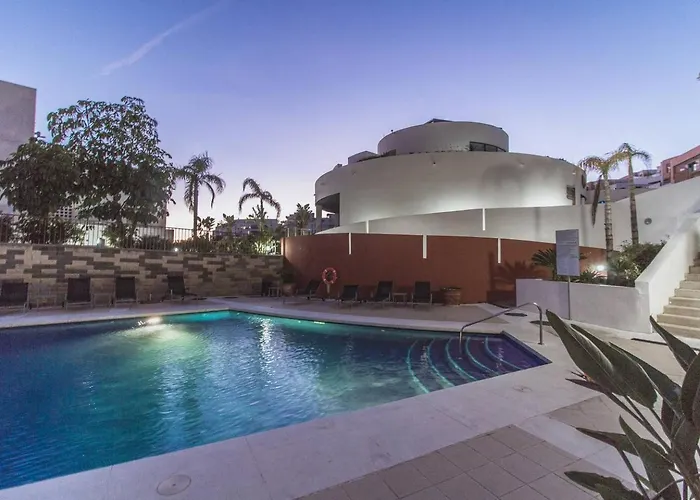 Samara Gym Jacuzzi Pools Marbella