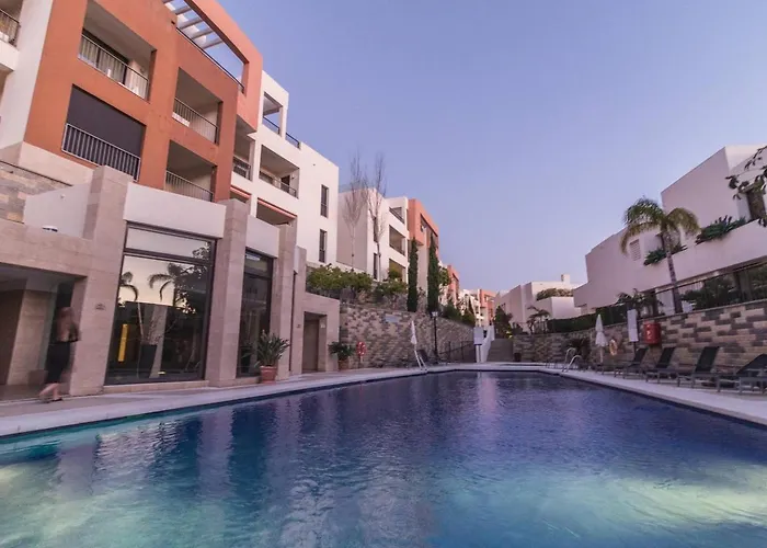 Samara Gym Jacuzzi Pools Marbella