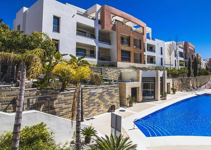 Samara Gym Jacuzzi Pools Apartment *