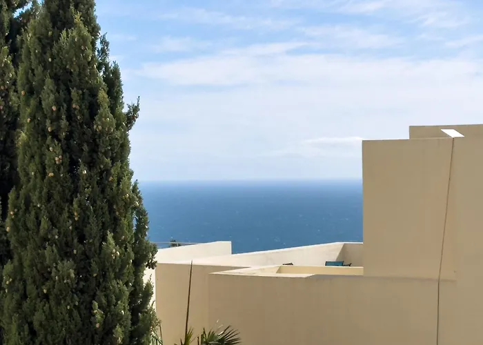 Samara Gym Jacuzzi Pools Apartment