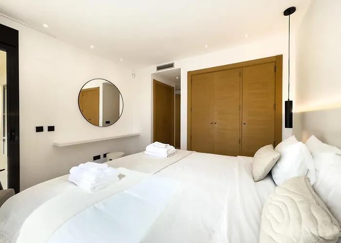 Samara Gym Jacuzzi Pools *