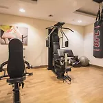 Апартаменти Samara Gym Jacuzzi Pools Марбелья