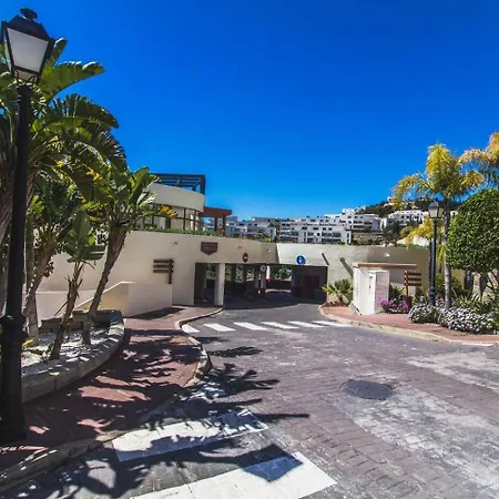 Samara Gym Jacuzzi Pools Appartement *