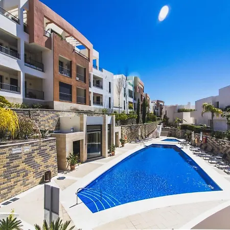 Samara Gym Jacuzzi Pools * Marbellac