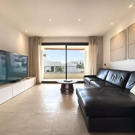 Samara Gym Jacuzzi Pools Apartmán