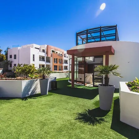 Samara Gym Jacuzzi Pools